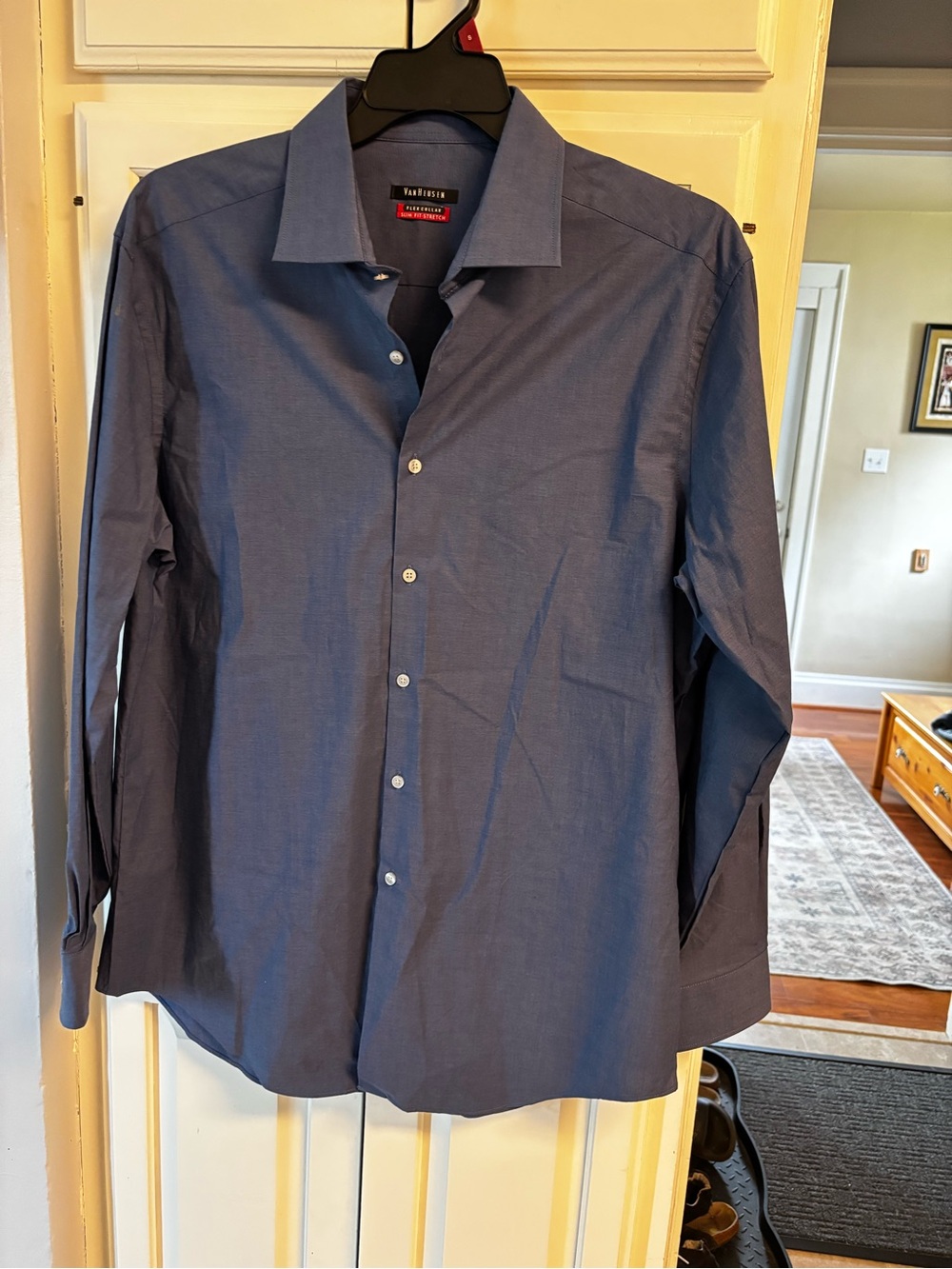 Van Heusen Men's Navy Blue Dress Shirt